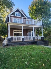 Building Photo - 2186 E 89th St