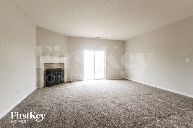 Building Photo - 1004 Retford Dr
