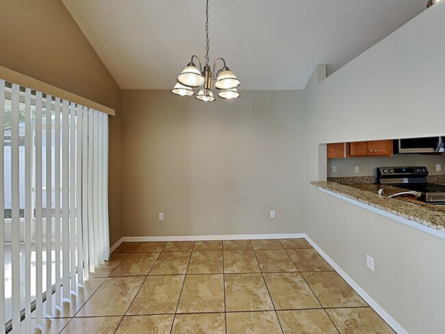 Building Photo - 3326 Manor Cove Cir