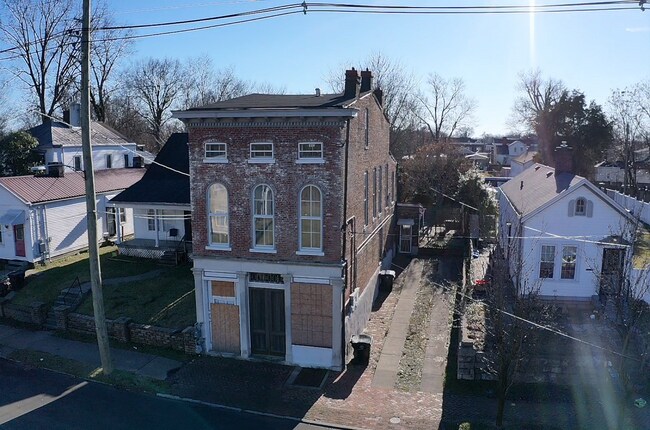 Building Photo - 2516 Northwestern Pky