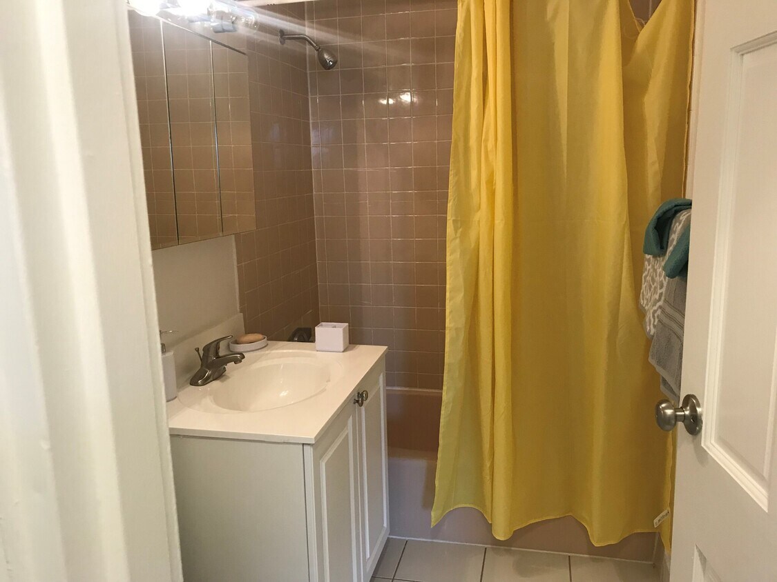 118 Edgemere Rd, Boston, MA 02132 Apartments in Boston, MA