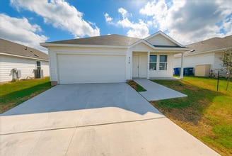 Building Photo - 514 Primrose Ln