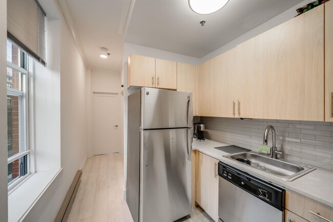 Building Photo - 514 Observer Hwy