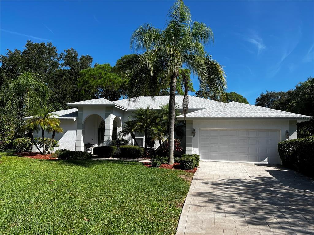 Foto principal - 3866 Surrey Ct