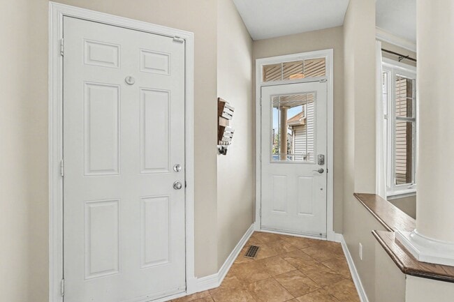 Building Photo - 424 Claridge Dr