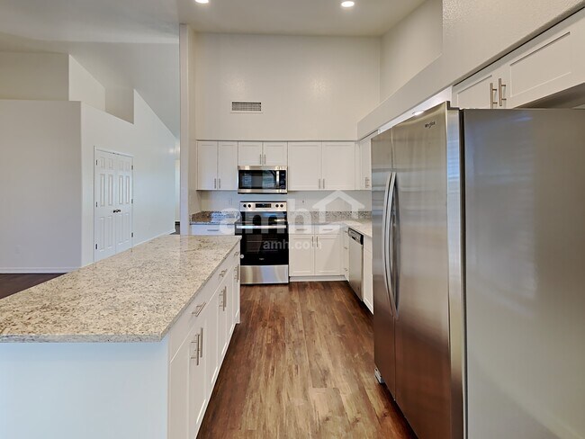 Building Photo - 2508 N 134th Ave
