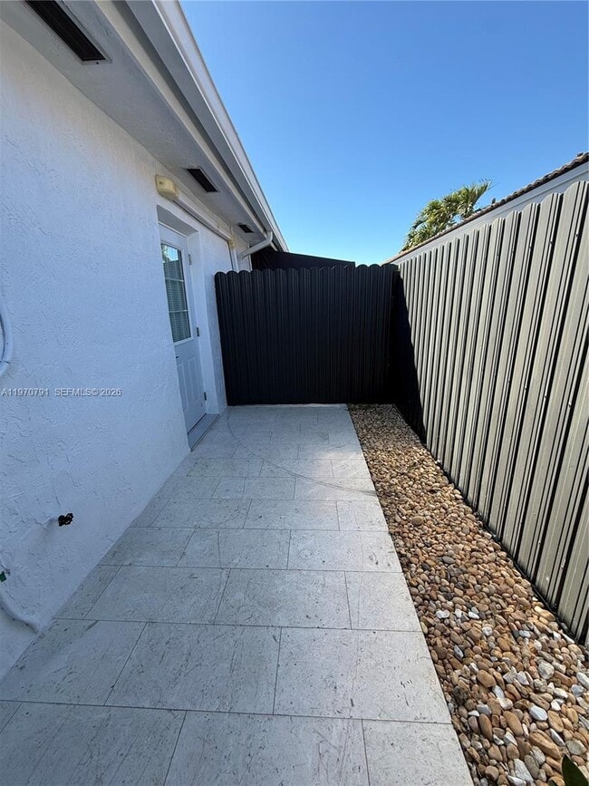 Foto del edificio - 15022 SW 30th St