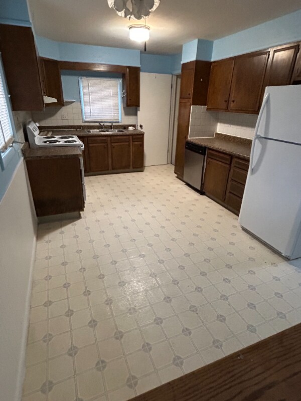 Foto del edificio - 1611 5th Ave S