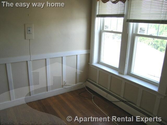 Foto del edificio - 36 College Ave