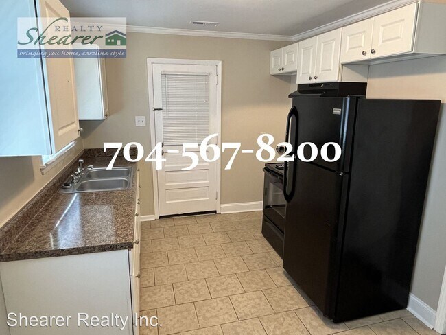 Foto del edificio - 3 br, 1 bath House - 1823 Irma Street