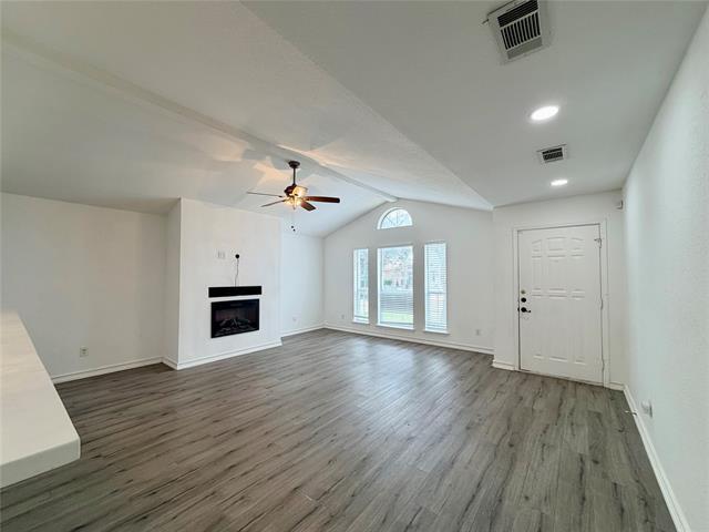 Foto del edificio - 4205 Fernleaf Dr