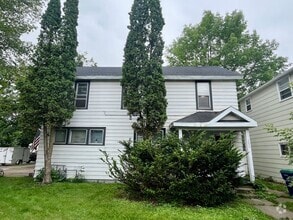 Building Photo - 1202 Prospect Ave