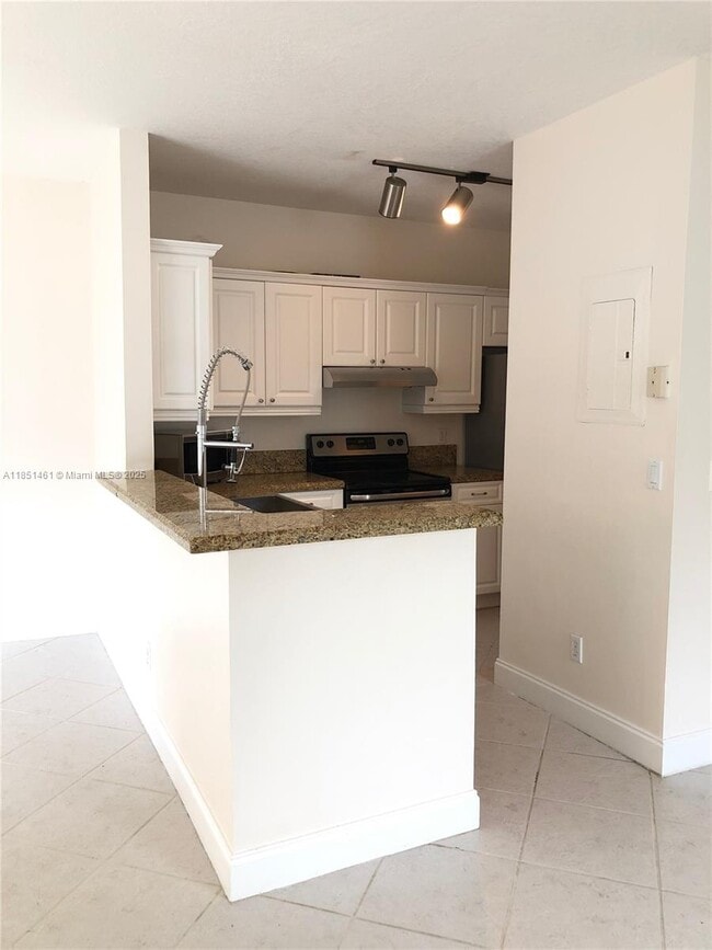 Foto del edificio - 16145 Emerald Cove Rd