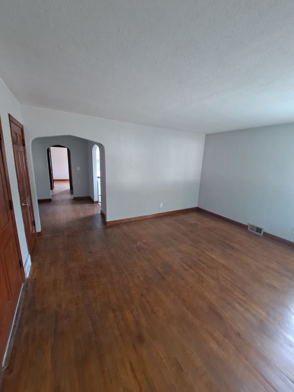 Building Photo - 2025 21st St