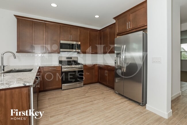 Building Photo - 4227 S 94th Ln