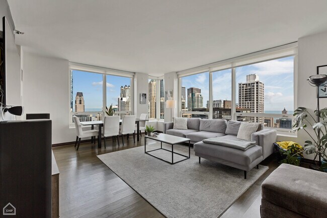 Foto del edificio - 33 W Ontario St