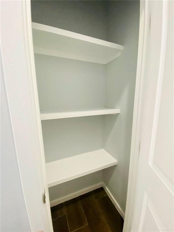 Foto del edificio - 3809 Valeria St