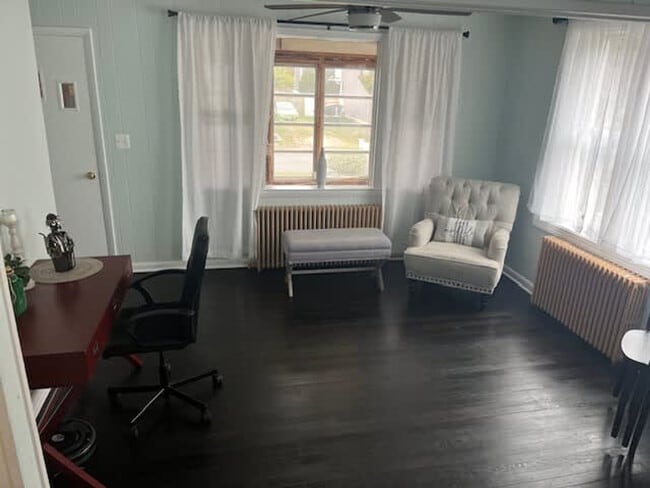 Foto del edificio - 14386 Calvert St