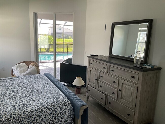 Foto del edificio - 5802 Kingston Pl