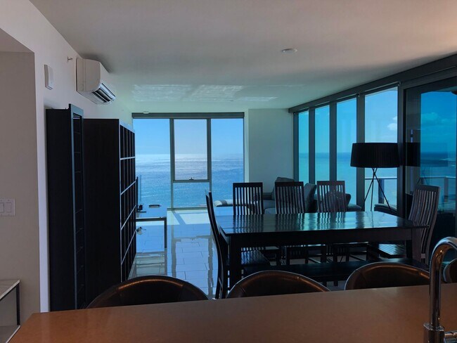Building Photo - Furnished 2 Bed, 2 Bath, 1 Parking at The ...