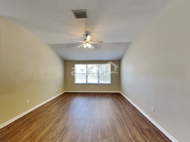 Foto del edificio - 12828 Standbridge Dr