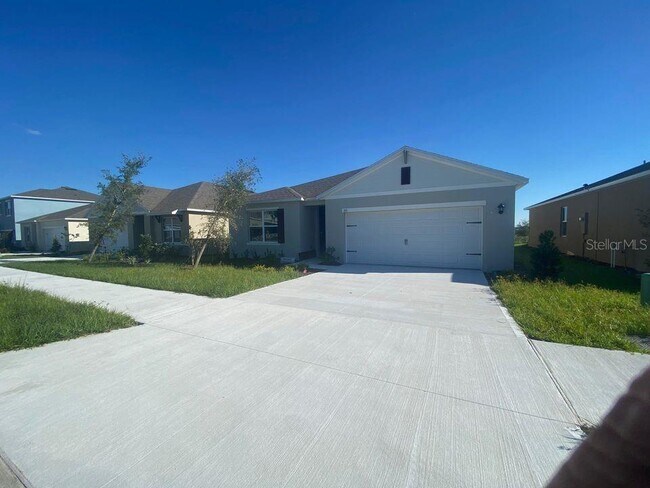 Building Photo - 313 Sofia Ln