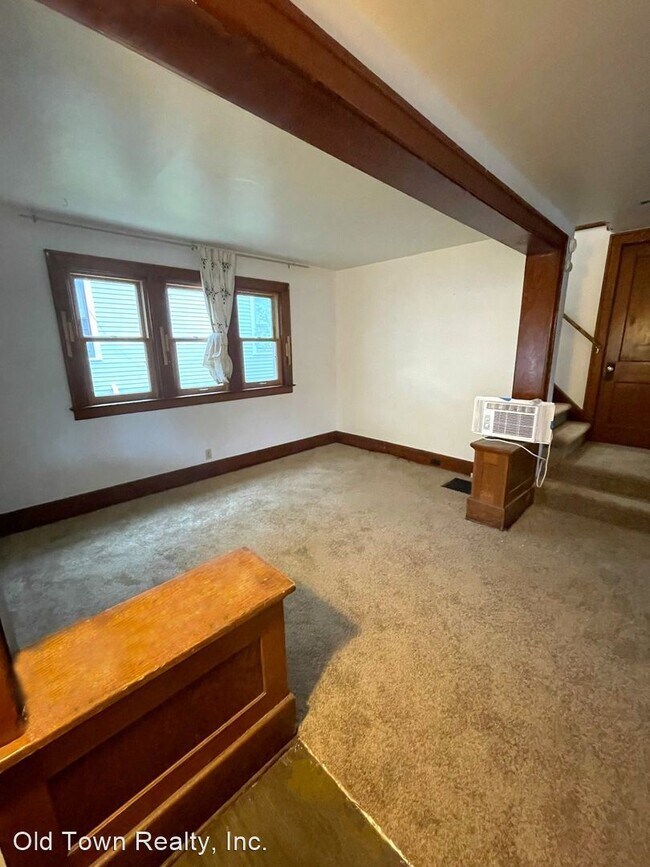 Foto del edificio - 4 br, 1 bath House - 845 E. University Ave