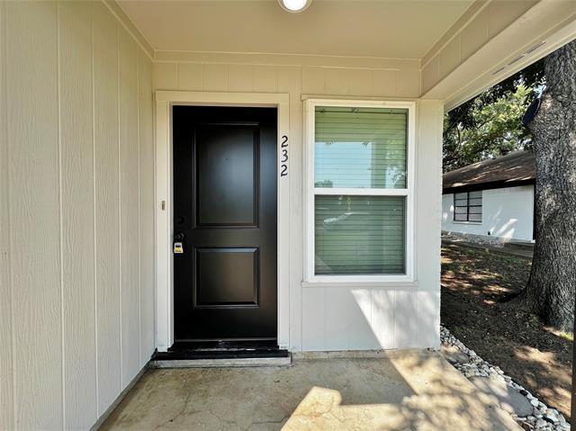 Foto del edificio - 232 S Main St