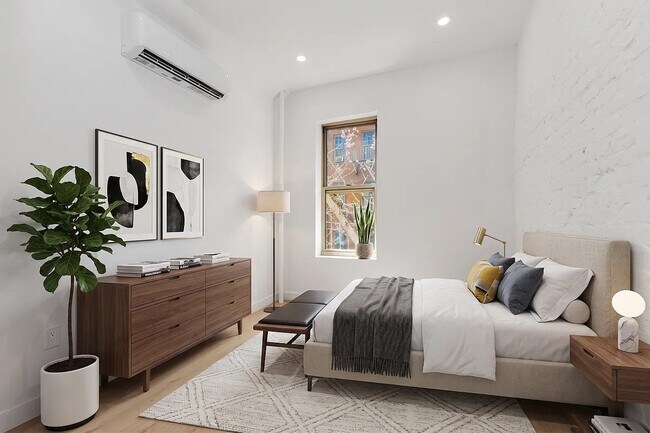 Foto del edificio - 246 E 53rd St