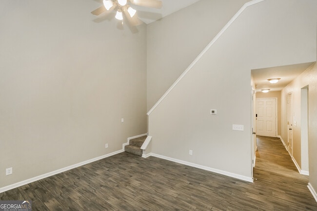 Foto del edificio - 4809 Enclave Dr