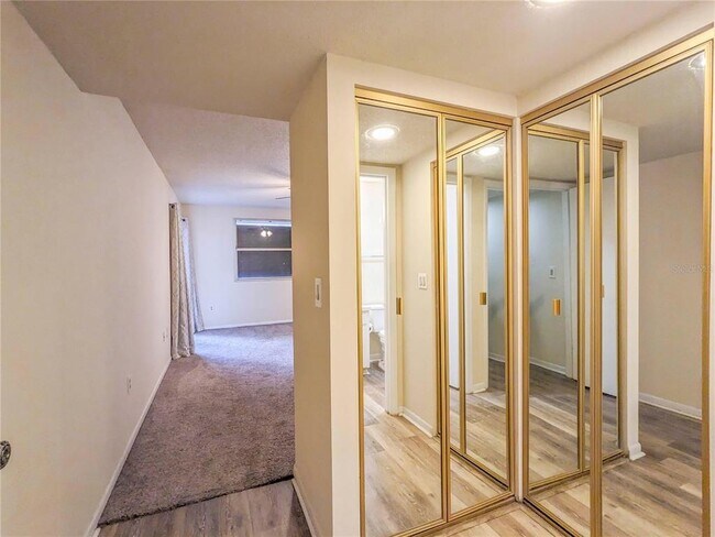 Foto del edificio - 5160 Marsh Field Ln