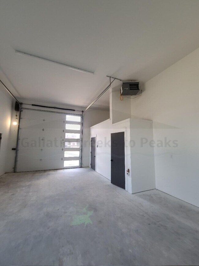 Foto del edificio - 212 Fletching Way