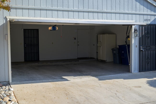 Foto del edificio - 1822 Cougar Ln