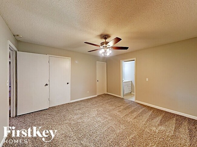 Building Photo - 3312 Westview Cove