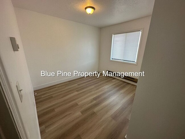 Building Photo - 1224 Holman Ave
