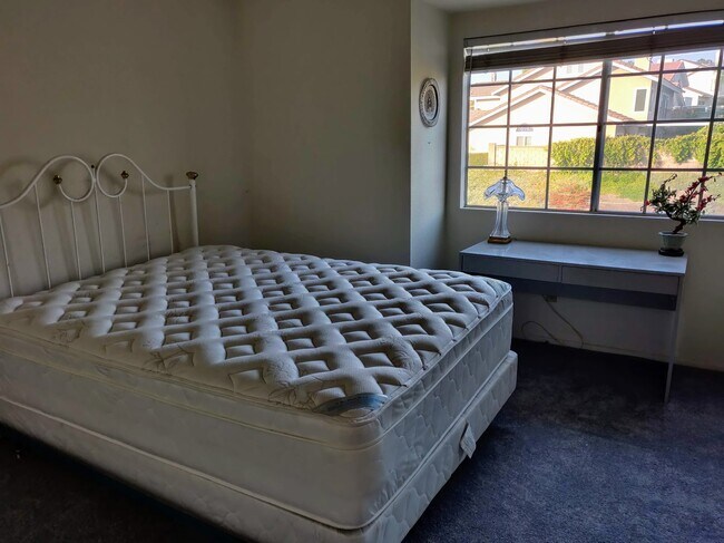 Foto del edificio - 915 Watercress Ln