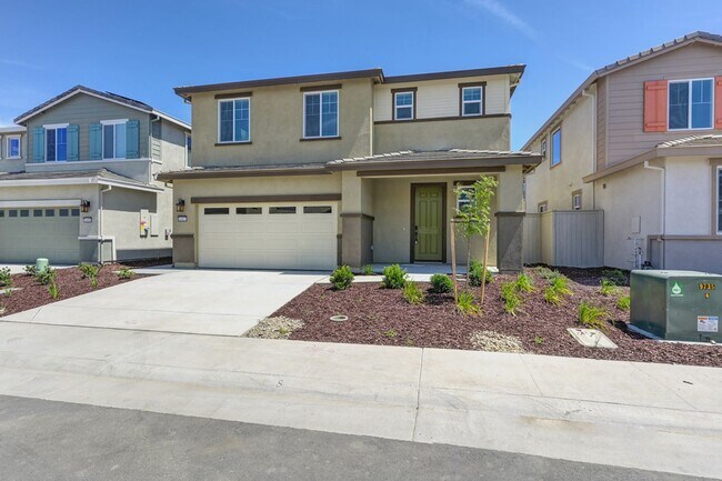 Foto del edificio - Brand New SOLAR Home in West Rosevile