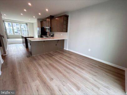 Foto del edificio - 4537 Briarhaven Dr