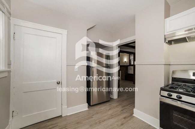 Foto del edificio - 211 W Richmond Ave