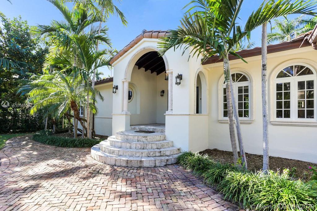 2532 Lake Ave, Miami Beach, FL 33140 House for Rent in Miami Beach