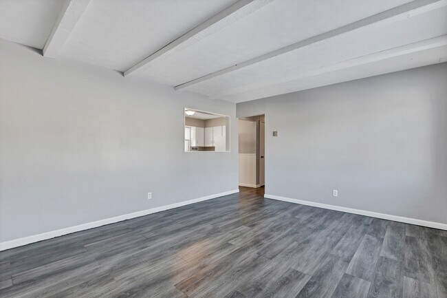 Foto del edificio - 101 Fairmont Blvd