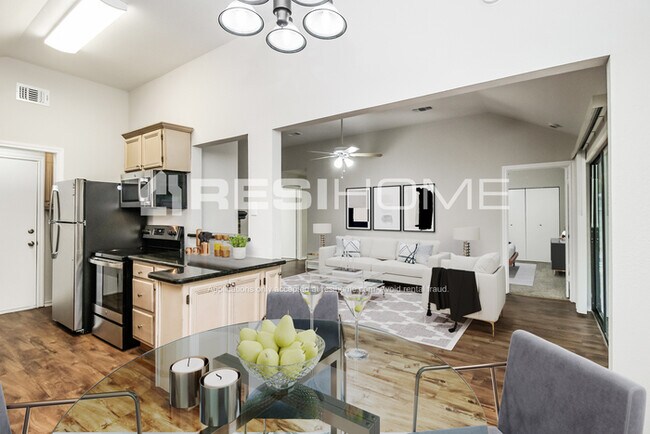 Building Photo - 1113 Brittany Drive