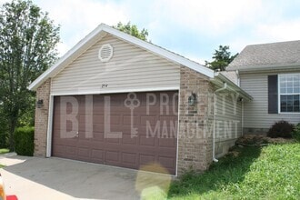 Building Photo - 254 Forest Ln