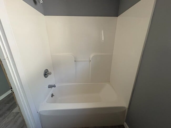 Building Photo - Main Bethel Apartments (144)