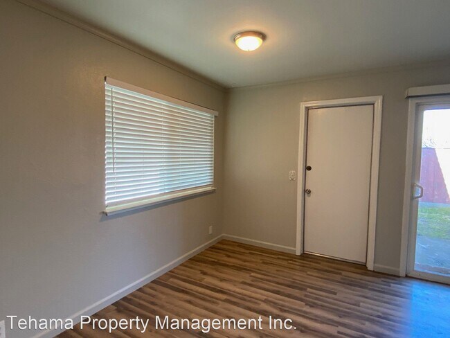 Building Photo - 3 br, 2 bath House - 940 Otis Ct.