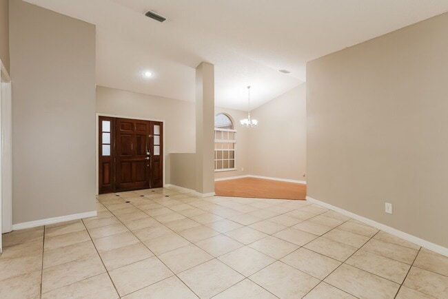 Building Photo - 2612 Brianholly Dr