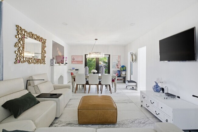 Foto del edificio - 8280 NE 1st Pl