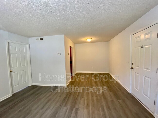 Foto del edificio - 305 Valley View Ave