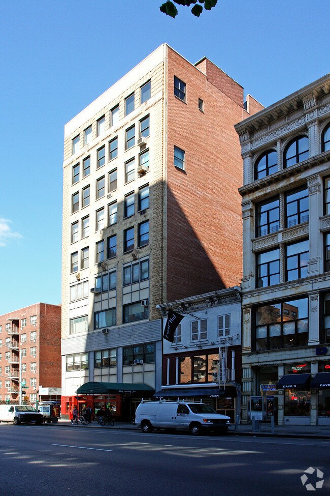 Building Photo - 575 Avenue of the Americas