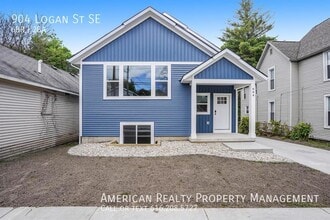 Building Photo - 904 Logan St SE